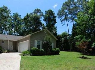8375 Chickasaw Trl, Tallahassee, FL 32312