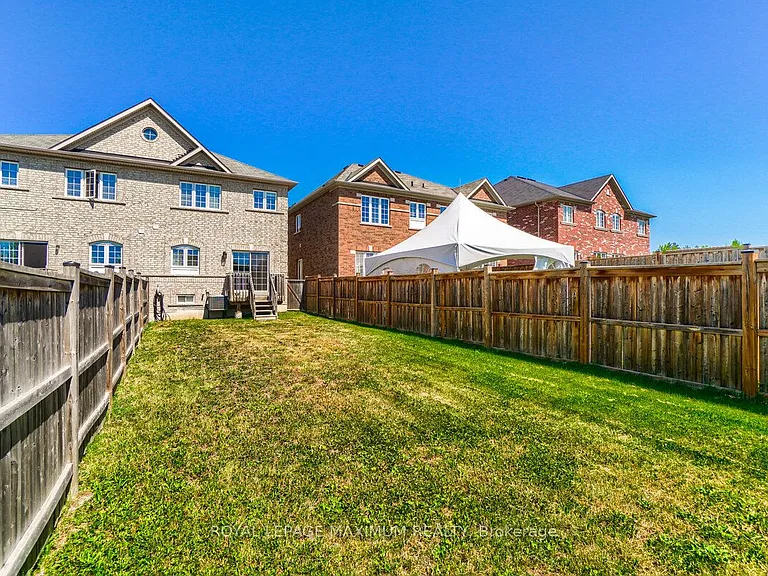 160 Gentile Cir — Photo 46