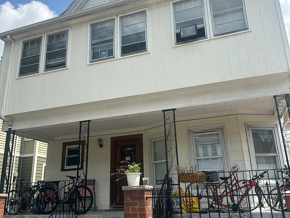 53 Rogers Ave #1