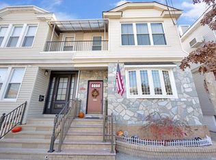 7819 85th St, Ridgewood, NY 11385