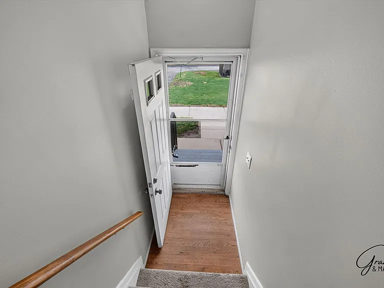 30761 Hidden Pines Ln — Photo 2