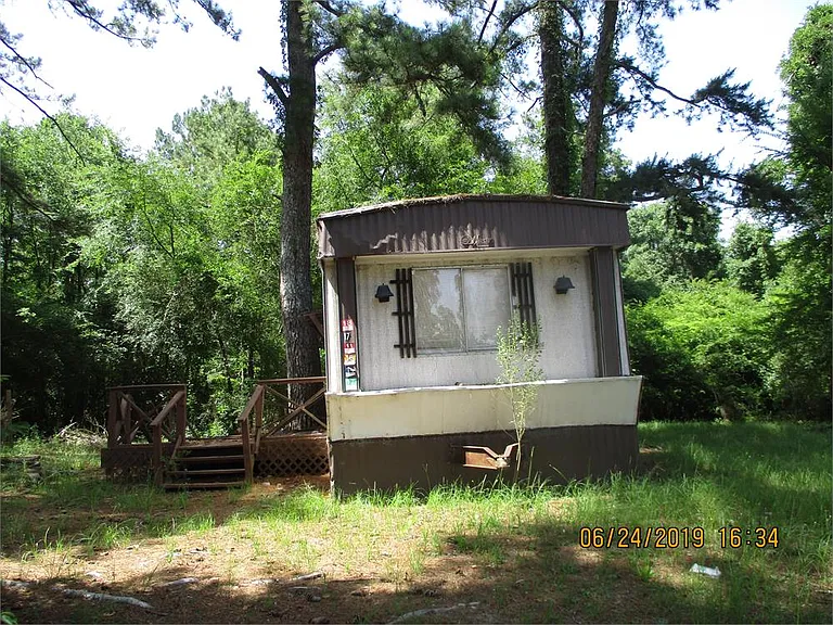 4900 Fausett Dr — Photo 10