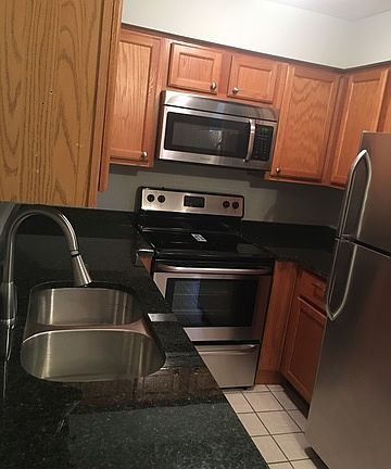 2nd image of 1130 Dunlop Ave APT 3D