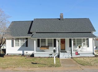 6 Fuller St, Pelzer, SC 29669