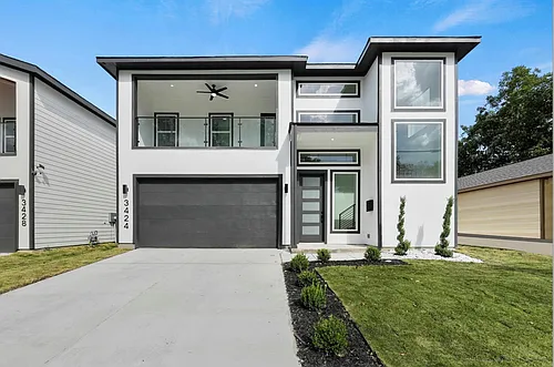 3424 Ladd St Photo 1