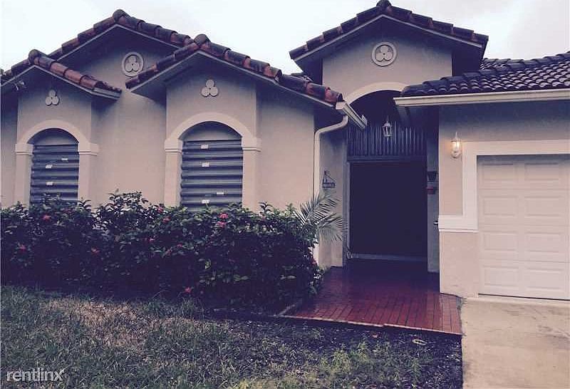 2nd image of 16146 SW 147th St
