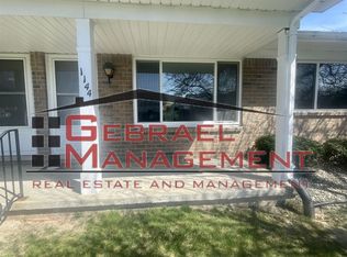 1144 Normandy Terrace Dr, Flint, MI 48532