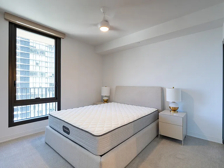 987 Queen St #2714 — Photo 7