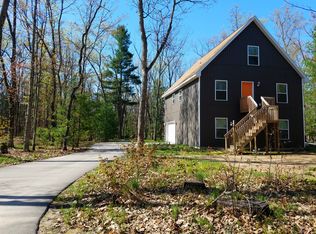 8903 Beverly Rd, Interlochen, MI 49643