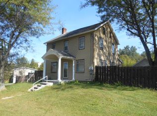 4236 Clover Hollow Rd, Slatington, PA 18080