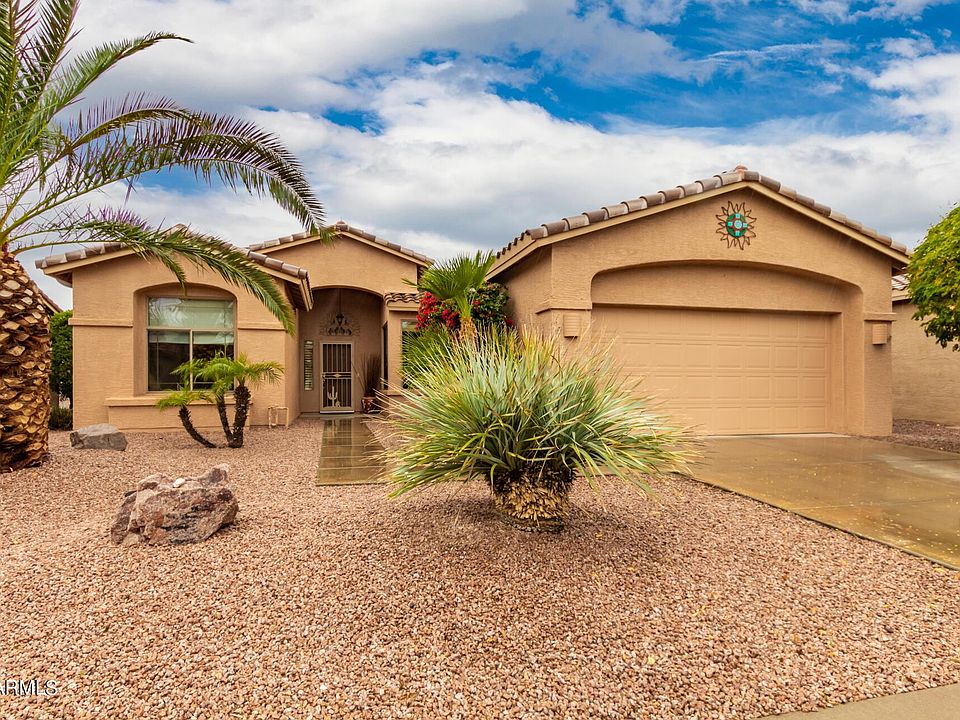 1st image of 24820 S Golfview Dr