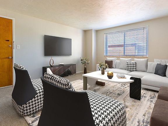2nd image of 70 N Clarkson St #4