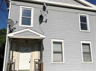 207 Caroline St, Derby, CT 06418