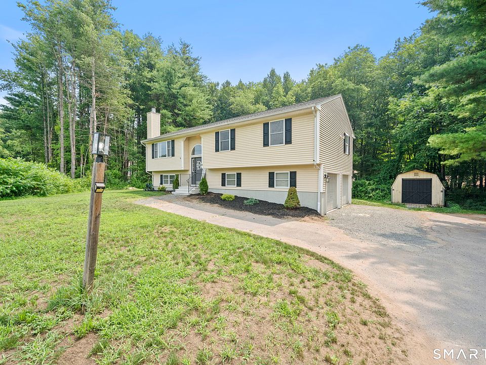 1st image of 4 Bradley Road