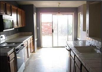 4th image of 8535 Dartford Dr