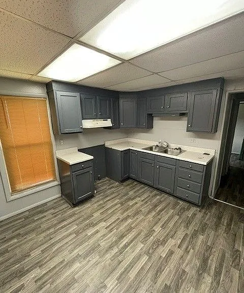202 N Pleasant St #LOWER — Photo 1