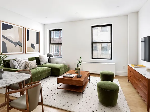 255 Eastern Pkwy APT D14, Brooklyn, NY 11238