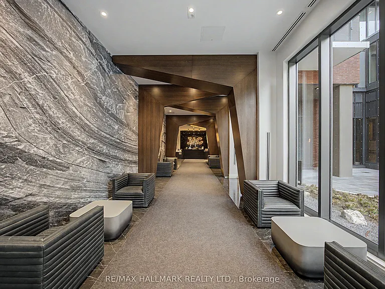 308 Jarvis St #708 — Photo 22