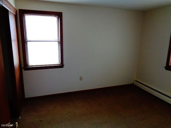 rear bedroom