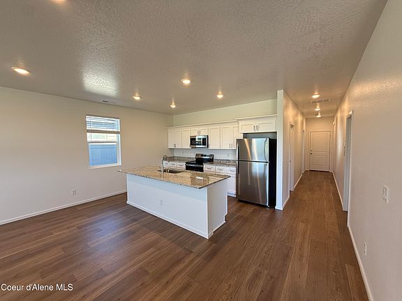 4th image of 5330 E Antares Ln