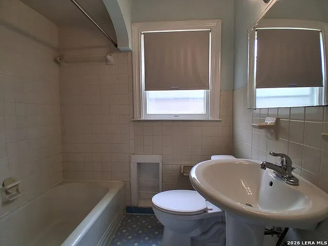 315 W Ridgewood Ct — Photo 15
