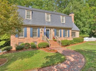 118 Tudor Rd, Colonial Heights, VA 23834