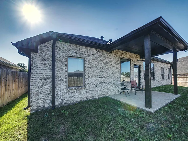 11432 Lindsey Garden Dr — Photo 5