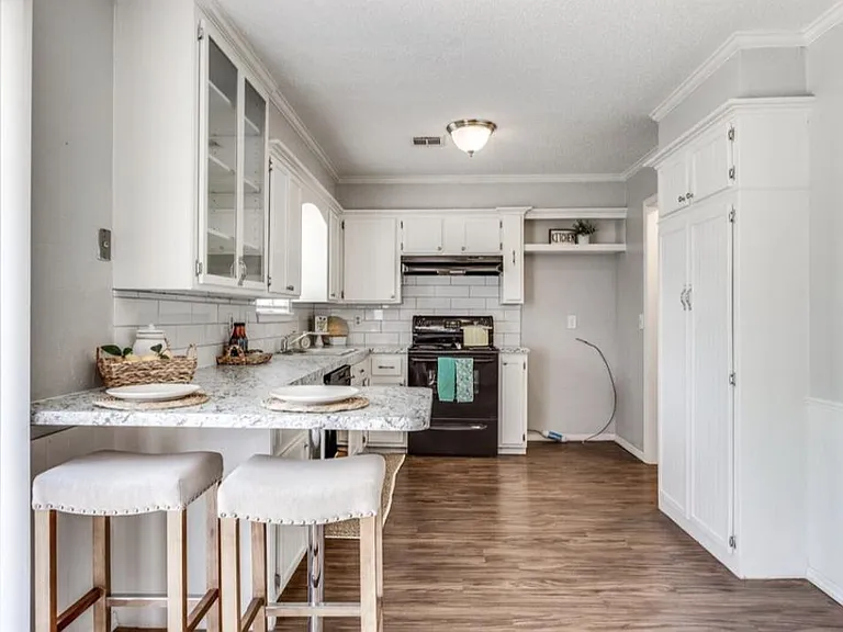 628 Sunset Dr — Photo 10