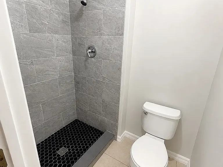 12723 Parkbury Dr — Photo 5