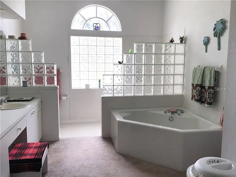 2984 Tusket Ave — Photo 9