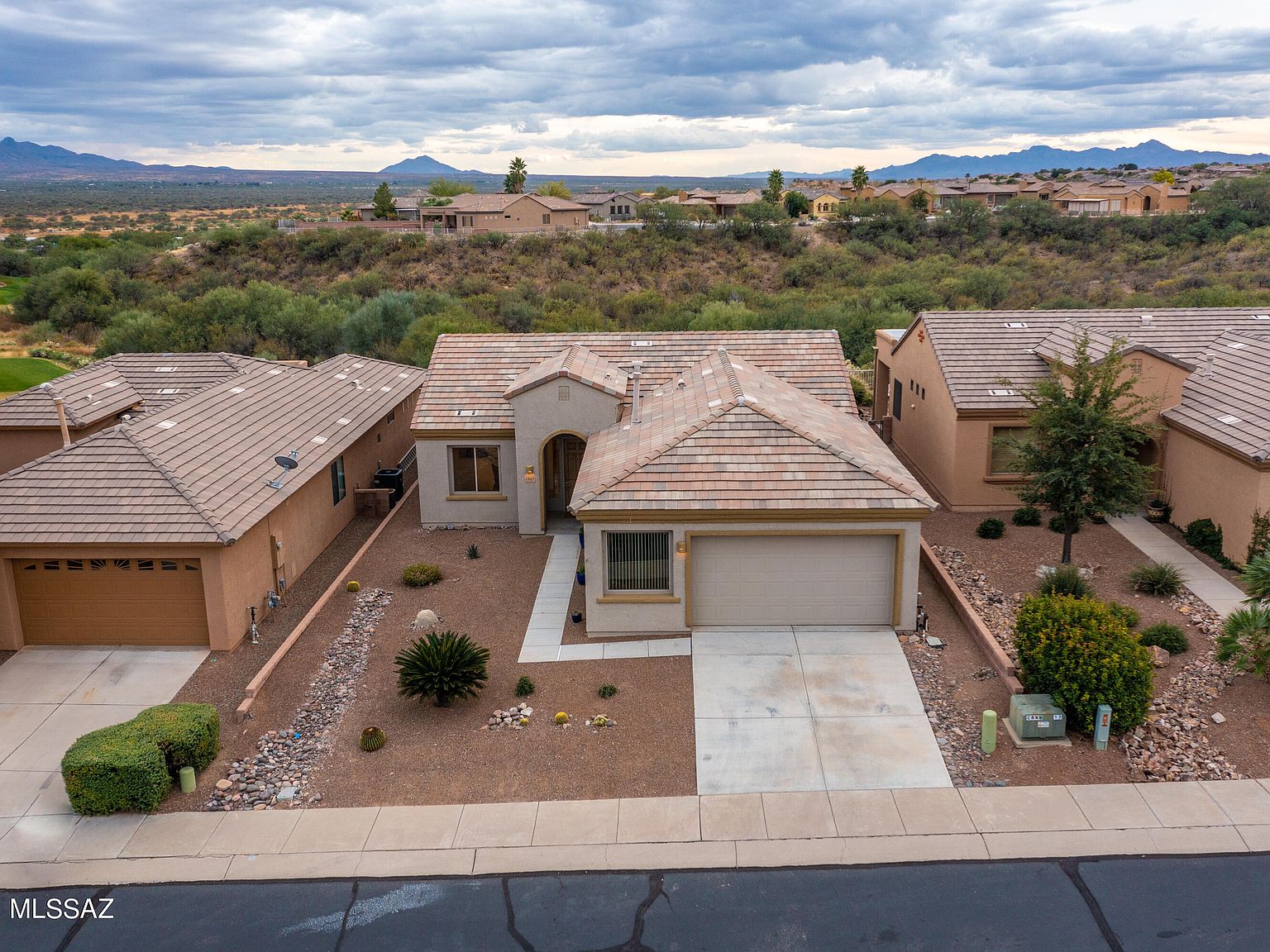 2339 S Orchard View Dr, Green Valley, AZ 85614 - MLS #22132569 - Zillow