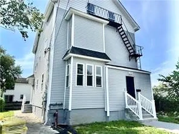 6 Stockwell St, Providence, RI 02909