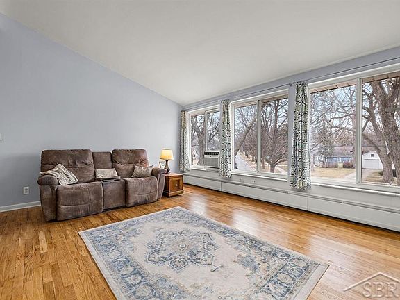 2nd image of 2405 Damman Dr APT 201