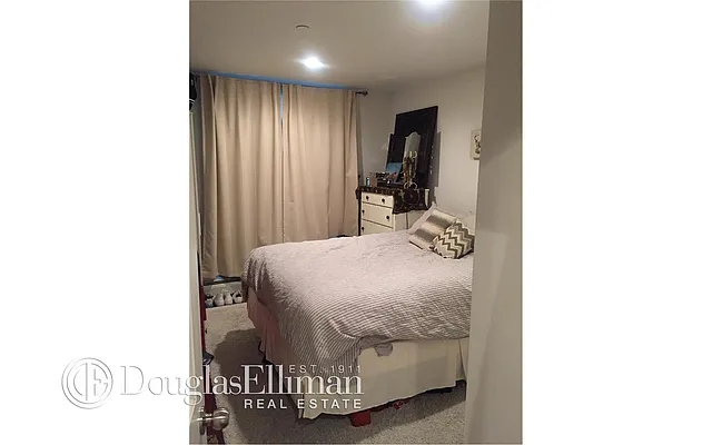 Rented by Douglas Elliman | media 17