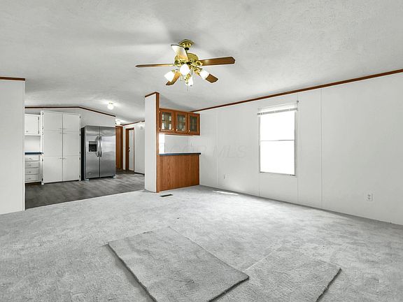 5th image of 76 Yardner St Lot 33