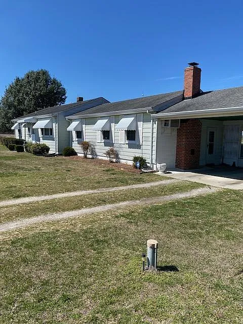 3 bed, 1452 sqft, $1,600 — Photo 2