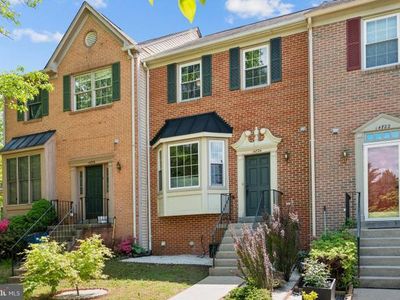14724 Flower Hill Dr, Centreville, VA, 20120