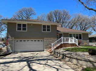 1208 Southview Ln, Albert Lea, MN 56007