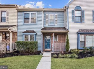 125 Crown Prince Dr, Marlton, NJ 08053