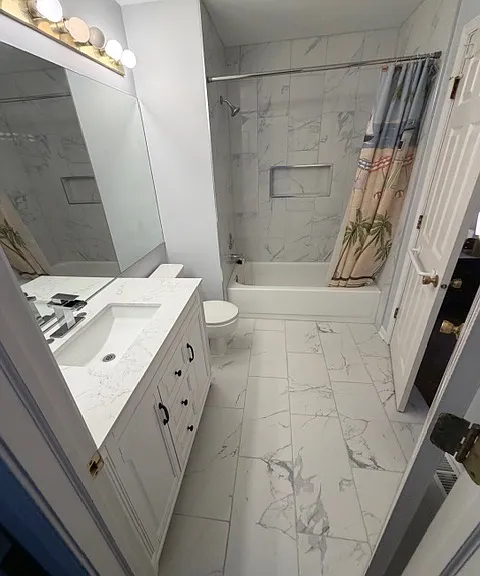 209 N Southport Rd — Photo 14