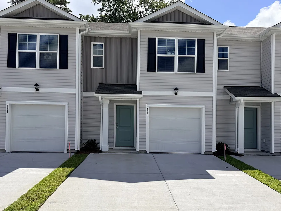 535 Gemstone Blvd