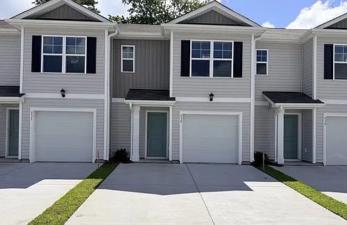 535 Gemstone Blvd Photo 1