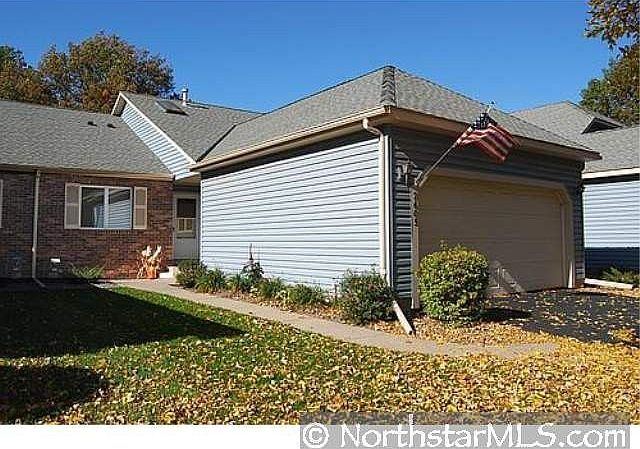 1st image of 2605 Lake Court Dr