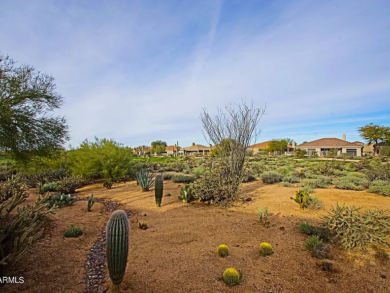 9616 E Chuckwagon Ln — Photo 10