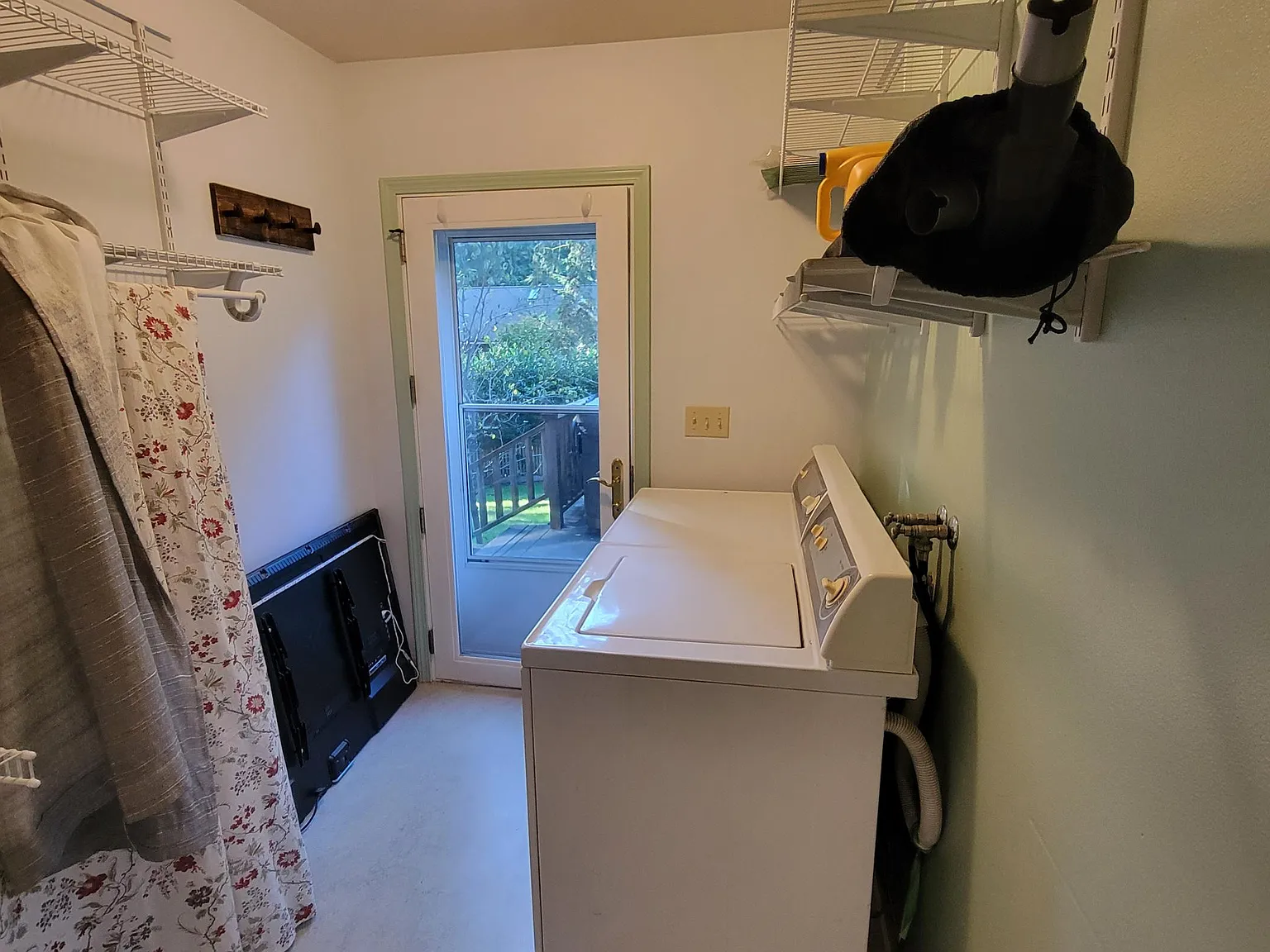 2 bed, $2,300 — Photo 4