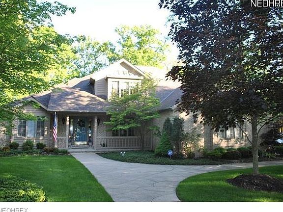 2nd image of 1245 Emerald Creek Dr