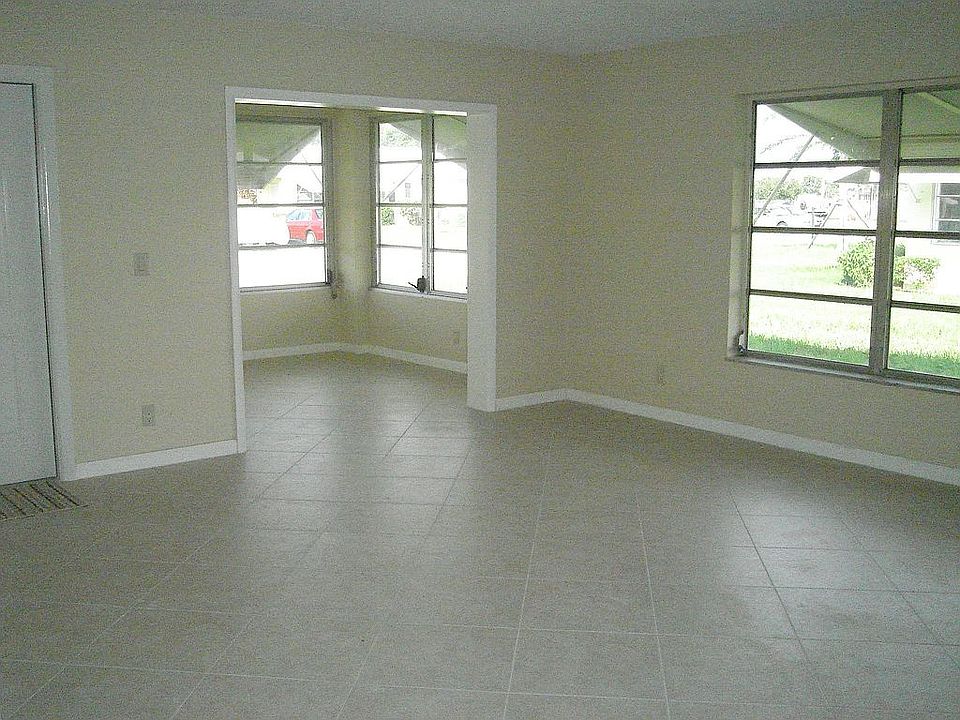   Main Living Area