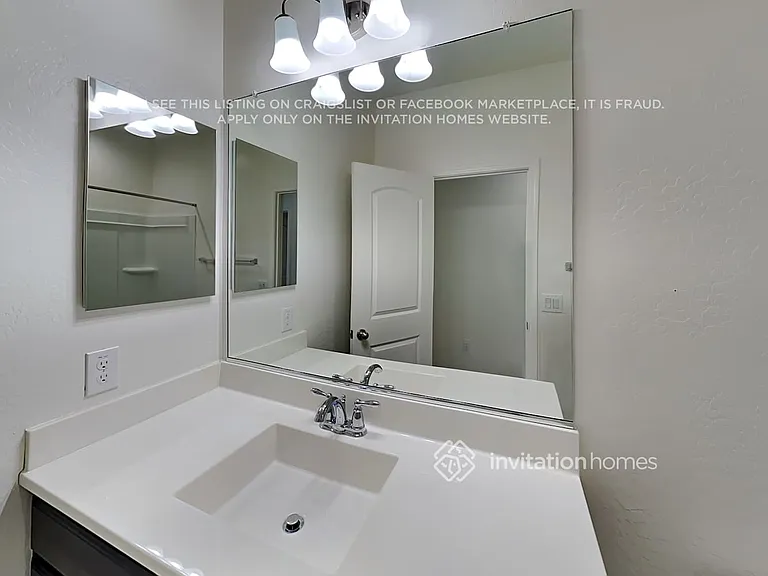 694 W Belmont Red Trl — Photo 18