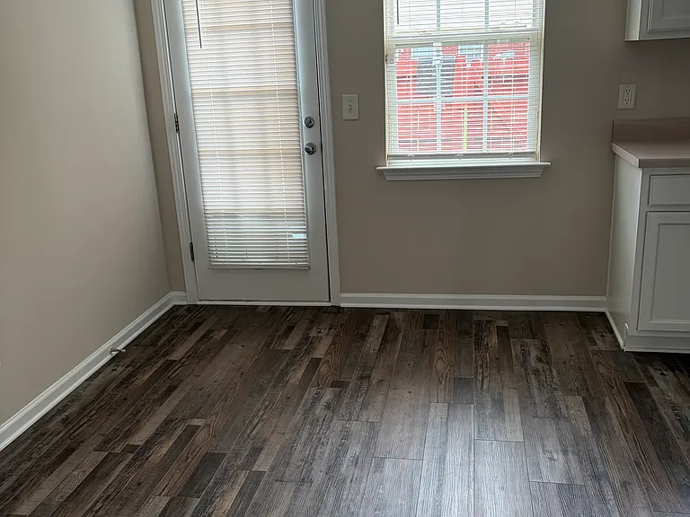 25 Princeton Place Dr — Photo 7