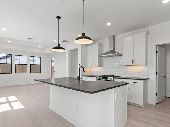 20333 W Sells Drive, Buckeye, AZ 85396